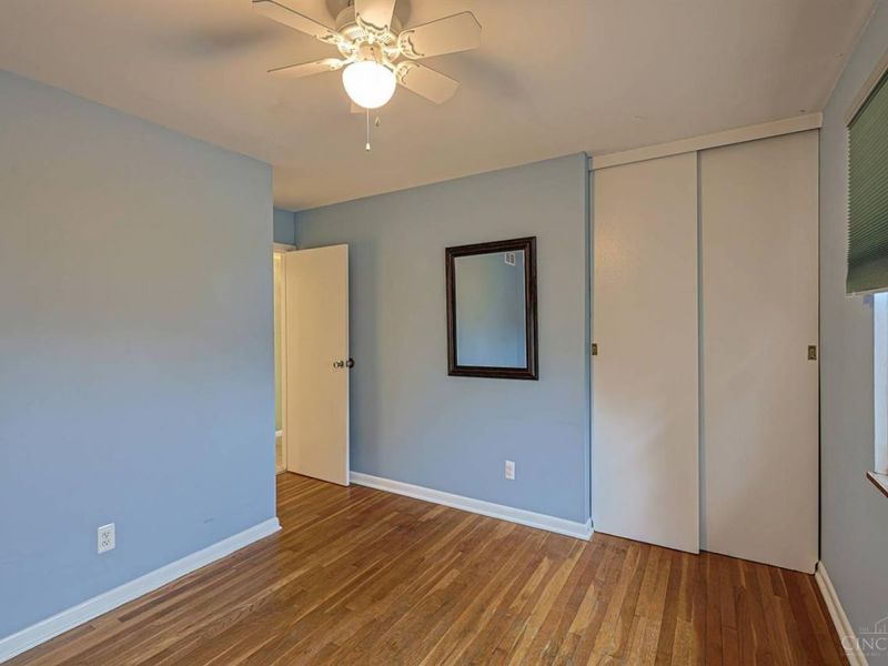 1013 Ligorio Avenue, Greenhills, OH 45218 Photo 34