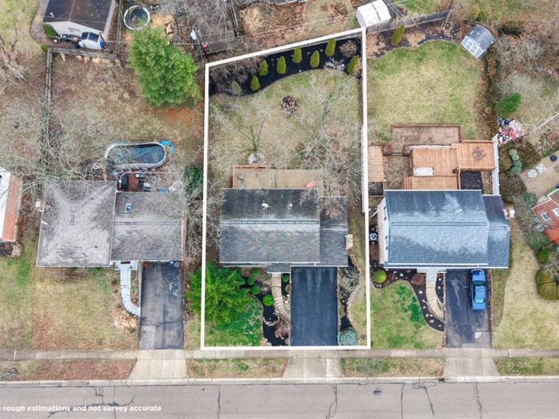 1013 Ligorio Avenue, Greenhills, OH 45218 Photo 55