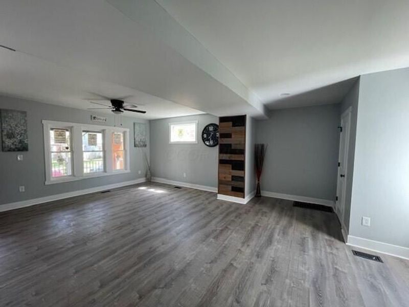 1269 S Champion Avenue , Columbus, OH 43206 Photo 10