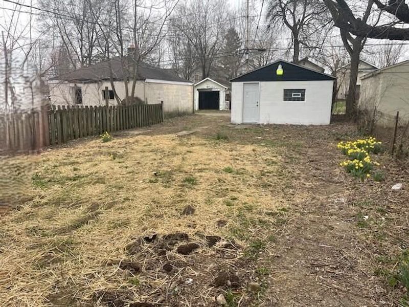 1269 S Champion Avenue , Columbus, OH 43206 Photo 13