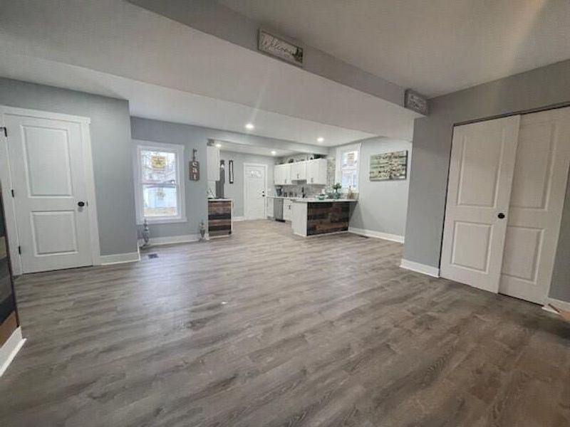 1269 S Champion Avenue , Columbus, OH 43206 Photo 6