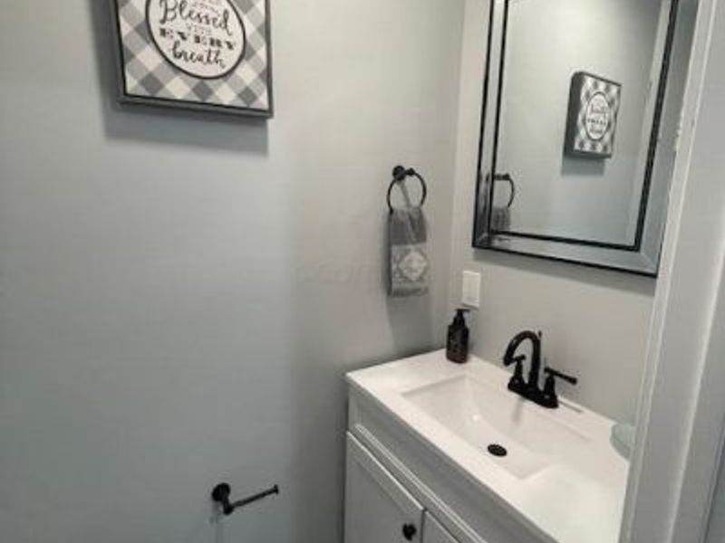 1269 S Champion Avenue , Columbus, OH 43206 Photo 9