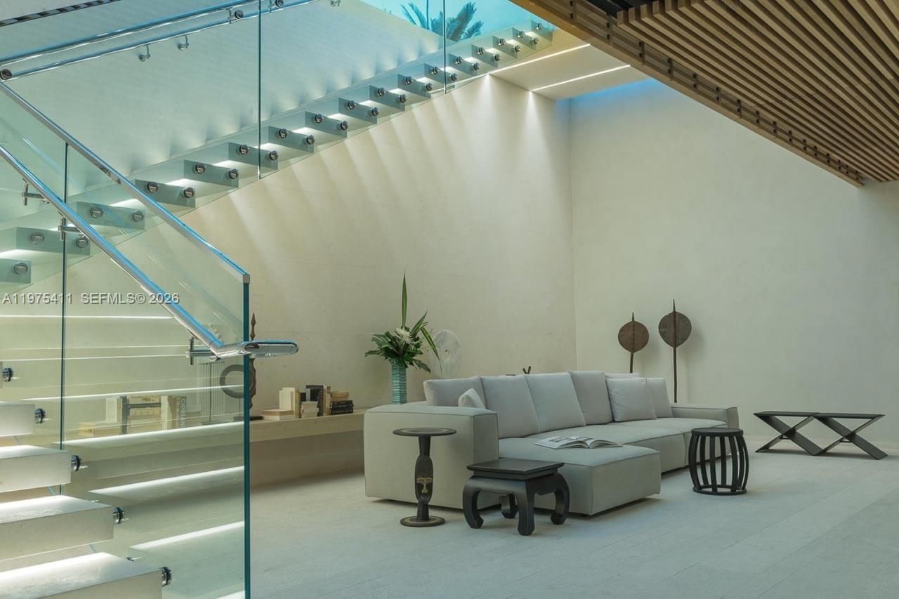 10203 Collins Ave, Unit 1105, Bal Harbour, FL 33154 Photo