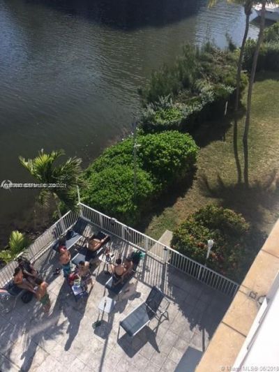 1740 NW North River Dr, Unit 529, Miami, FL 33125 Photo