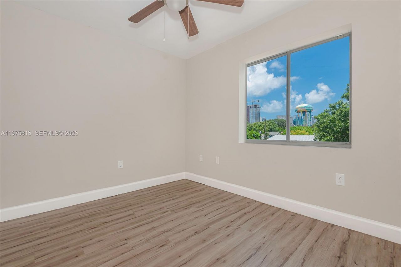 813 NW 3rd Ave , Unit 813, Fort Lauderdale, FL 33311 Photo