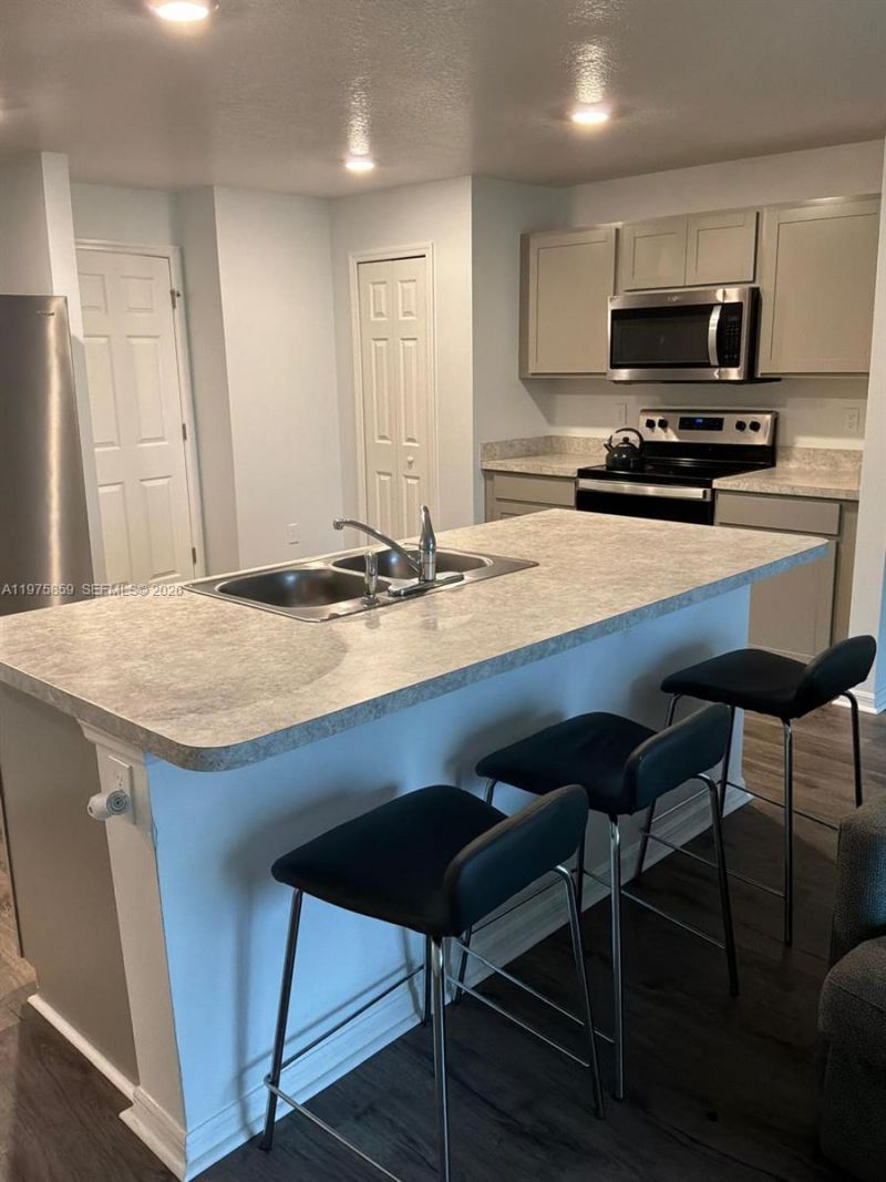 2180 SW Cameo Blvd , Port Saint Lucie, FL 34953 Photo