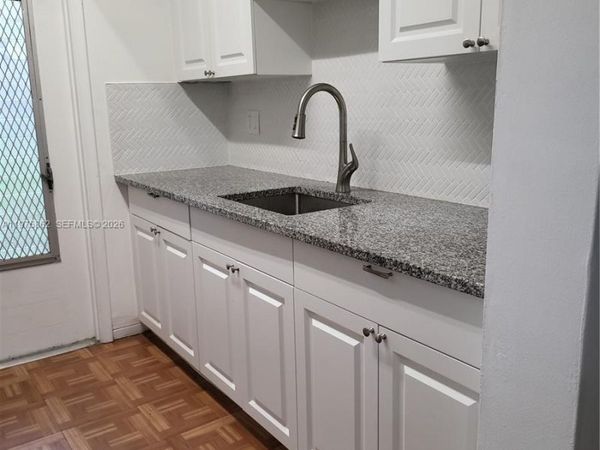 1836 Arthur Street, Unit 9, Hollywood, FL 33020
