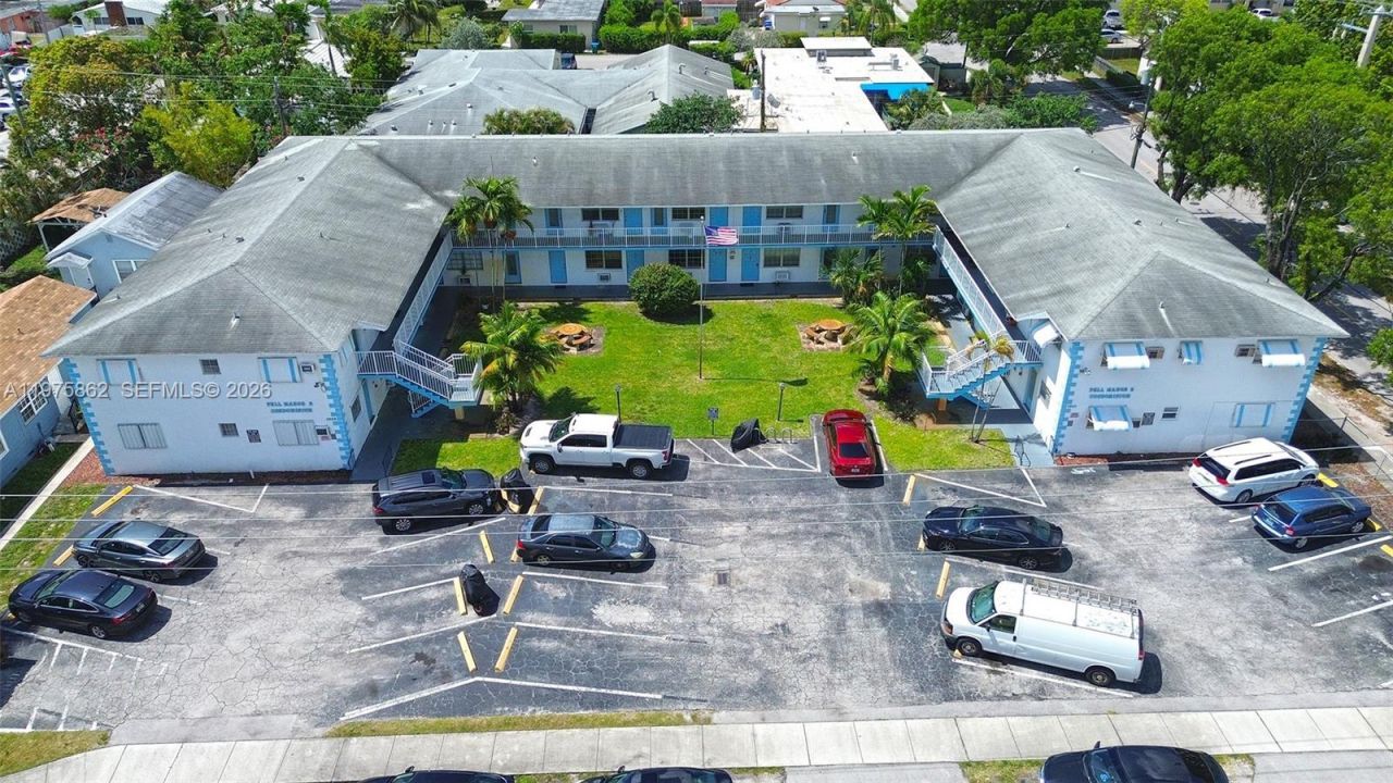 1836 Arthur Street, Unit 9, Hollywood, FL 33020 Photo