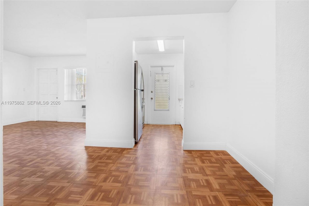 1836 Arthur Street, Unit 9, Hollywood, FL 33020 Photo