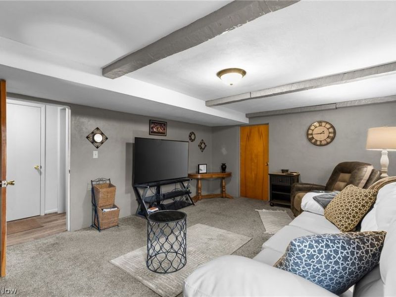 2436 W Alexander Manor, Steubenville, OH 43952 Photo 28