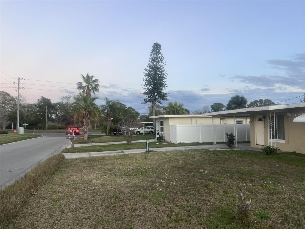 2495 Baywood Drive E, Dunedin, FL 34698 Photo