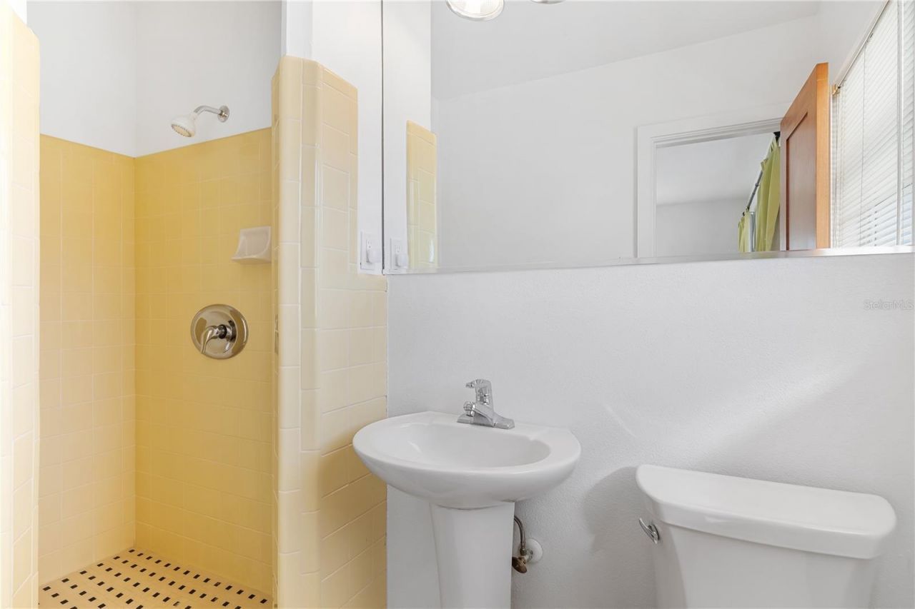 320 Gasparilla Street, Boca Grande, FL 33921 Photo