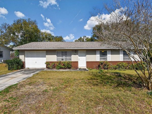 365 W LANSDOWNE AVENUE , ORANGE CITY, FL 32763