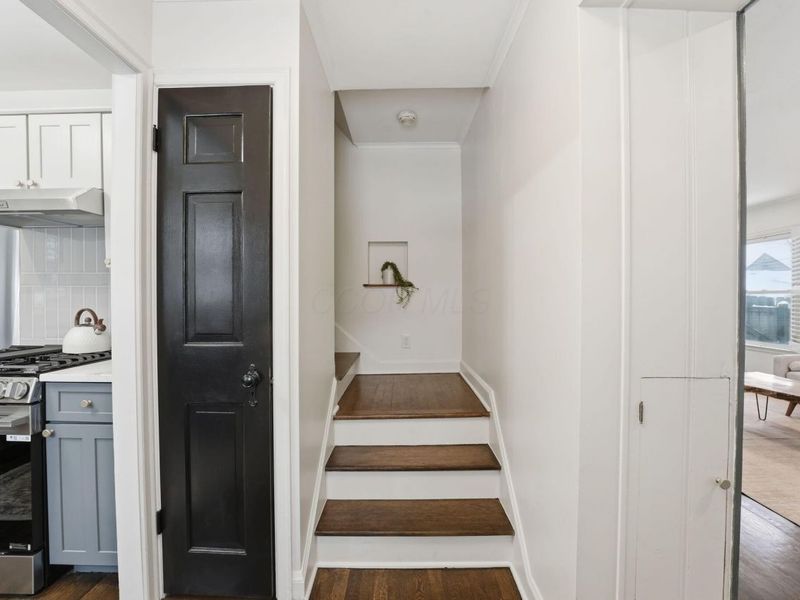 151 W Dominion Boulevard, Columbus, OH 43214 Photo 2