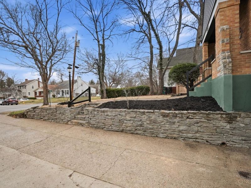 2497 Downing Drive, Cincinnati, OH 45208 Photo 5