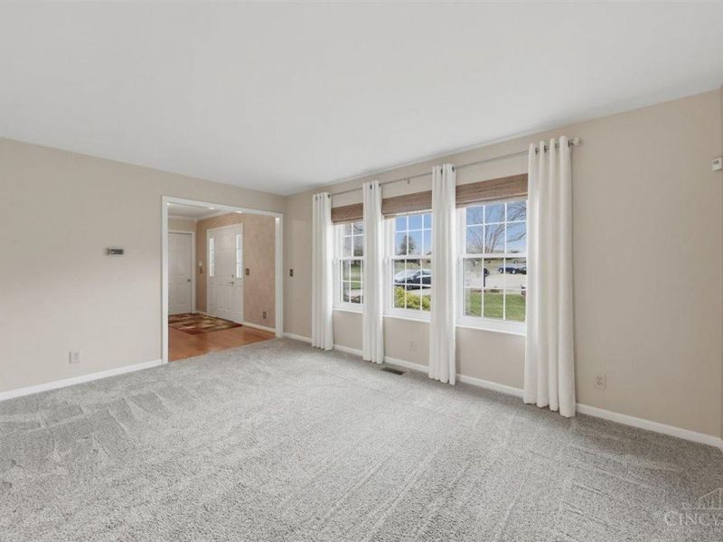 6293 Jessica Court, Liberty Township, OH 45044 Photo 11