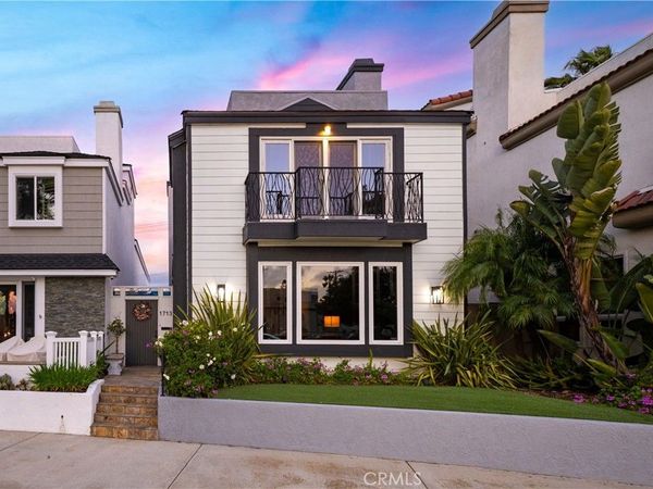 1713 Electric Avenue, Seal Beach, CA 90740