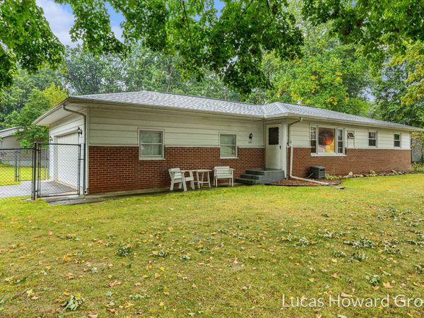 9270 Alidor Road, Schoolcraft, MI 49087