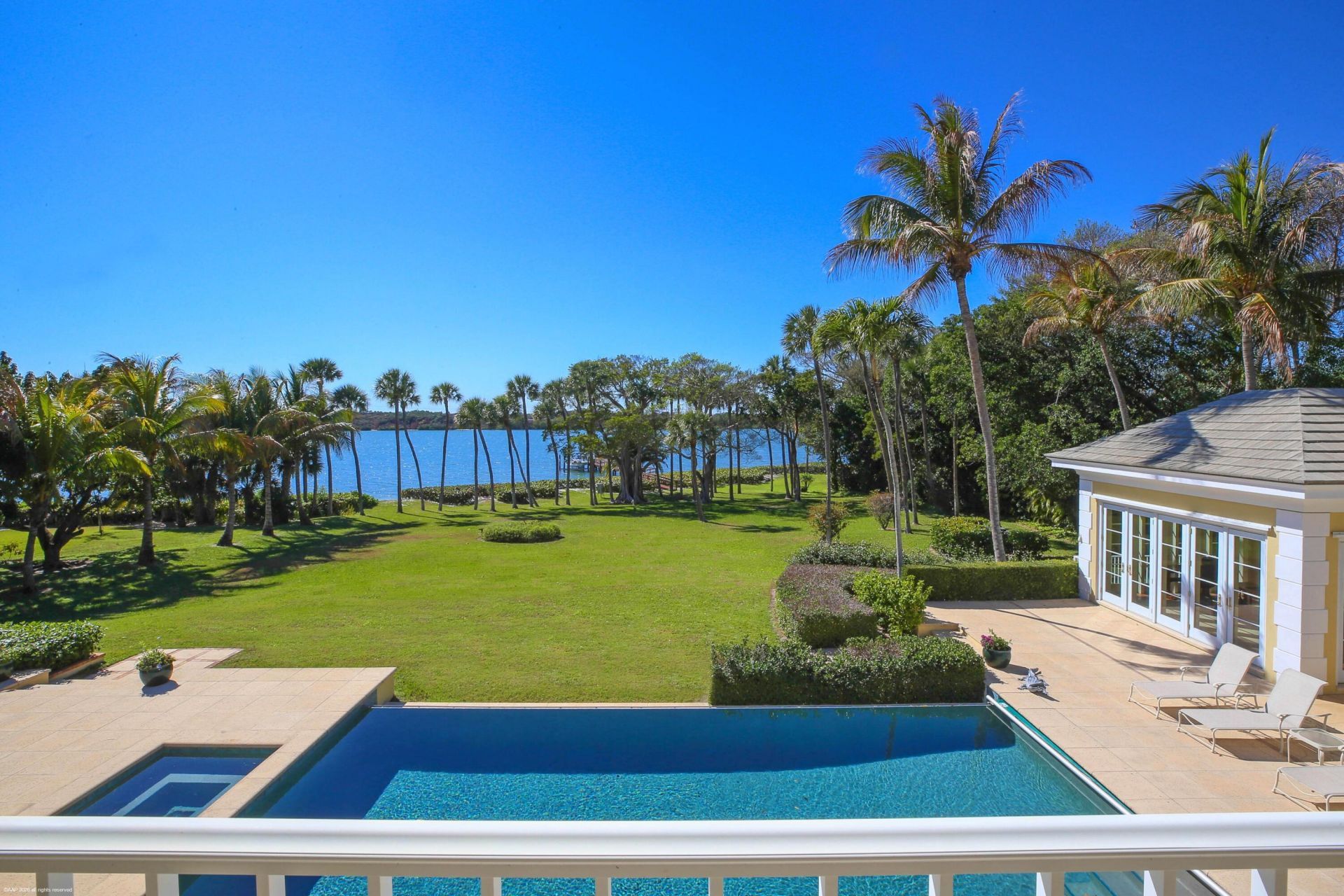 228 S Beach Road, Jupiter Island, FL 33455 Photo