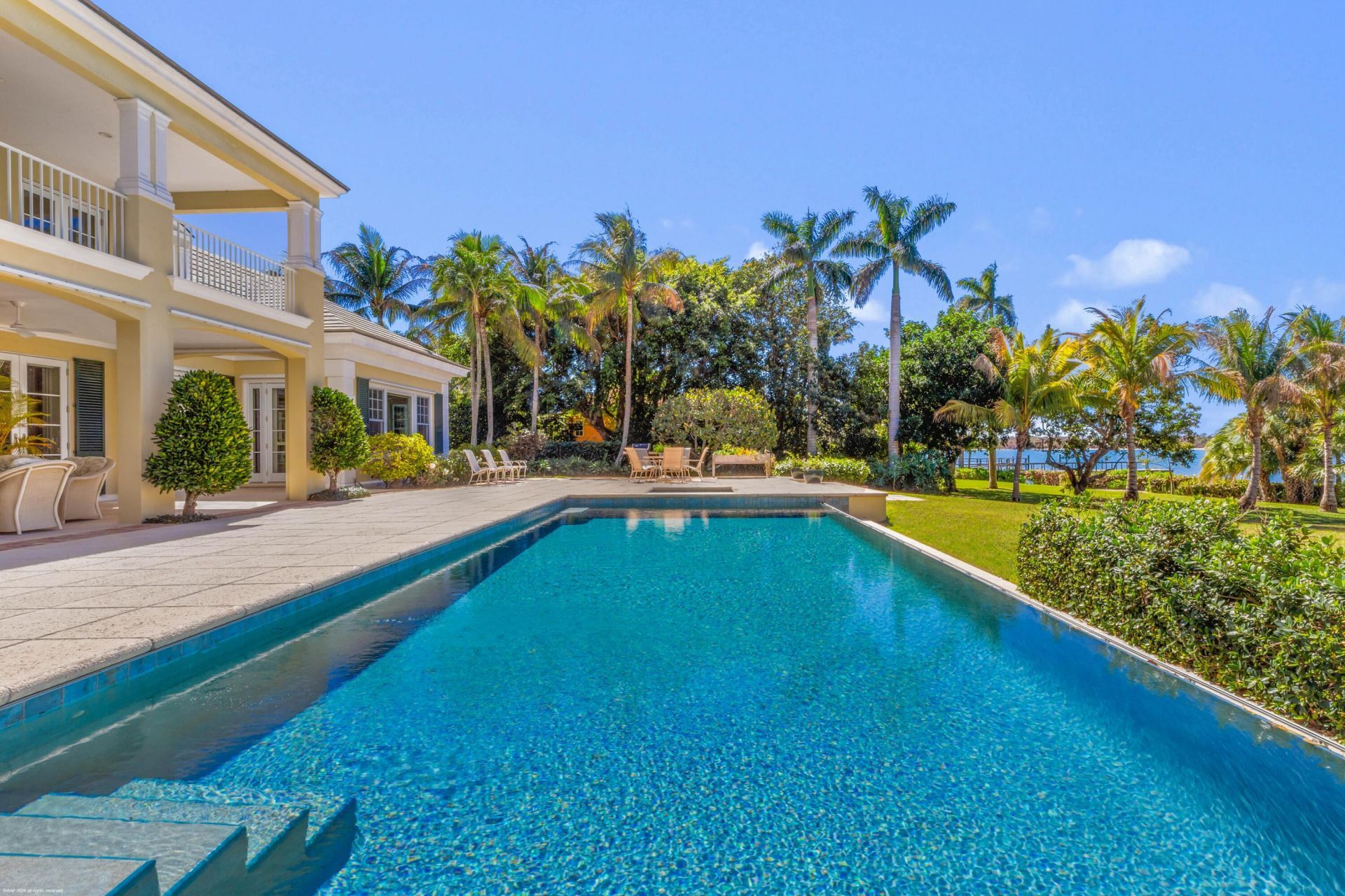 228 S Beach Road, Jupiter Island, FL 33455 Photo