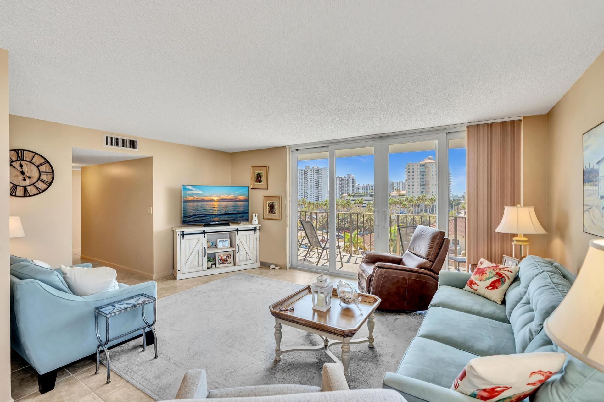 3233 NE 32nd Avenue, Unit 703, Fort Lauderdale, FL 33308 Photo