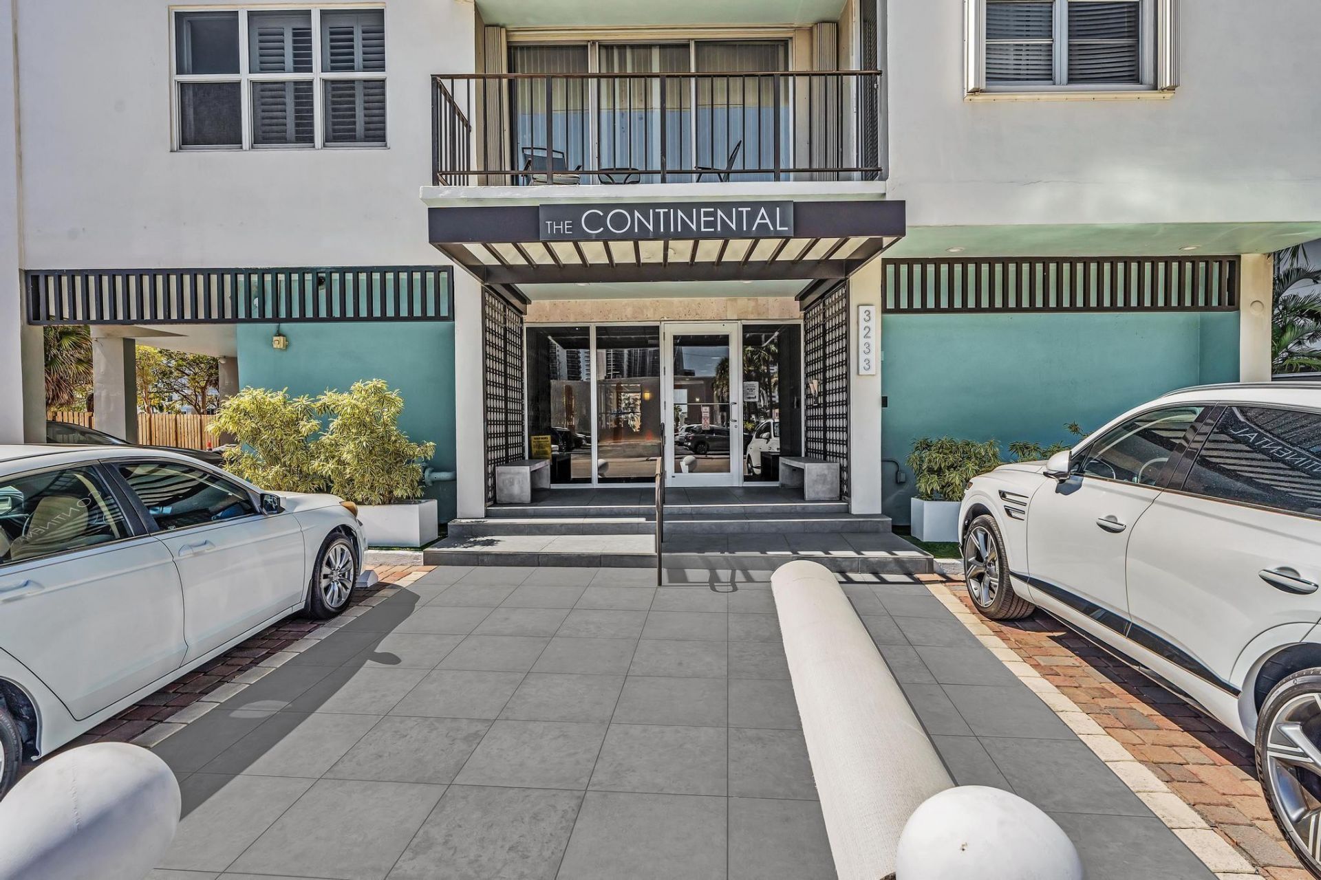 3233 NE 32nd Avenue, Unit 703, Fort Lauderdale, FL 33308 Photo