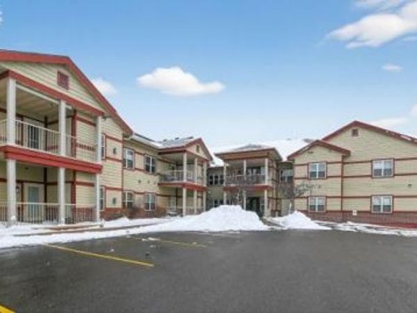 1300 School Street, Unit 207, Sun Prairie, WI 53590