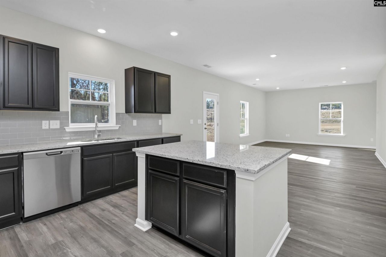 231 Raglins Way  Photo 13