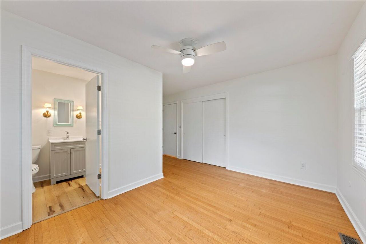 251 Bennett Street Photo 13