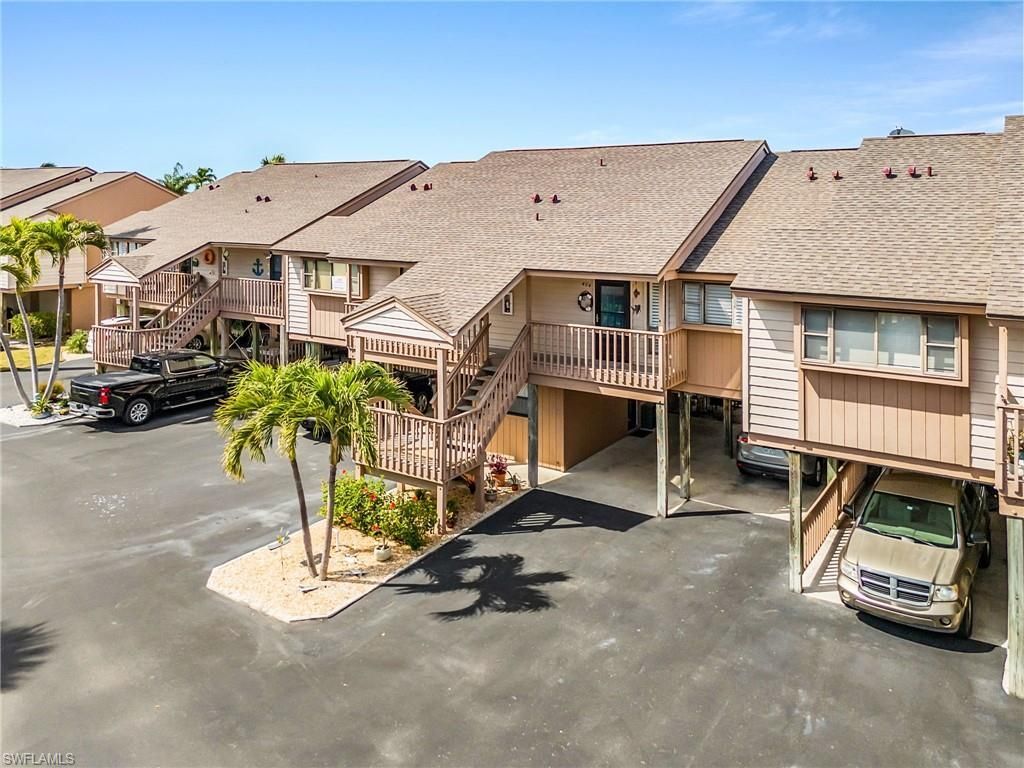 7628 Captains Harbor Dr, Unit 404, Bokeelia, FL 33922 Photo