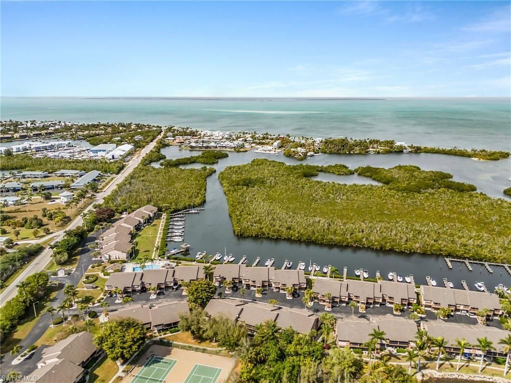 7628 Captains Harbor Dr, Unit 404, Bokeelia, FL 33922 Photo