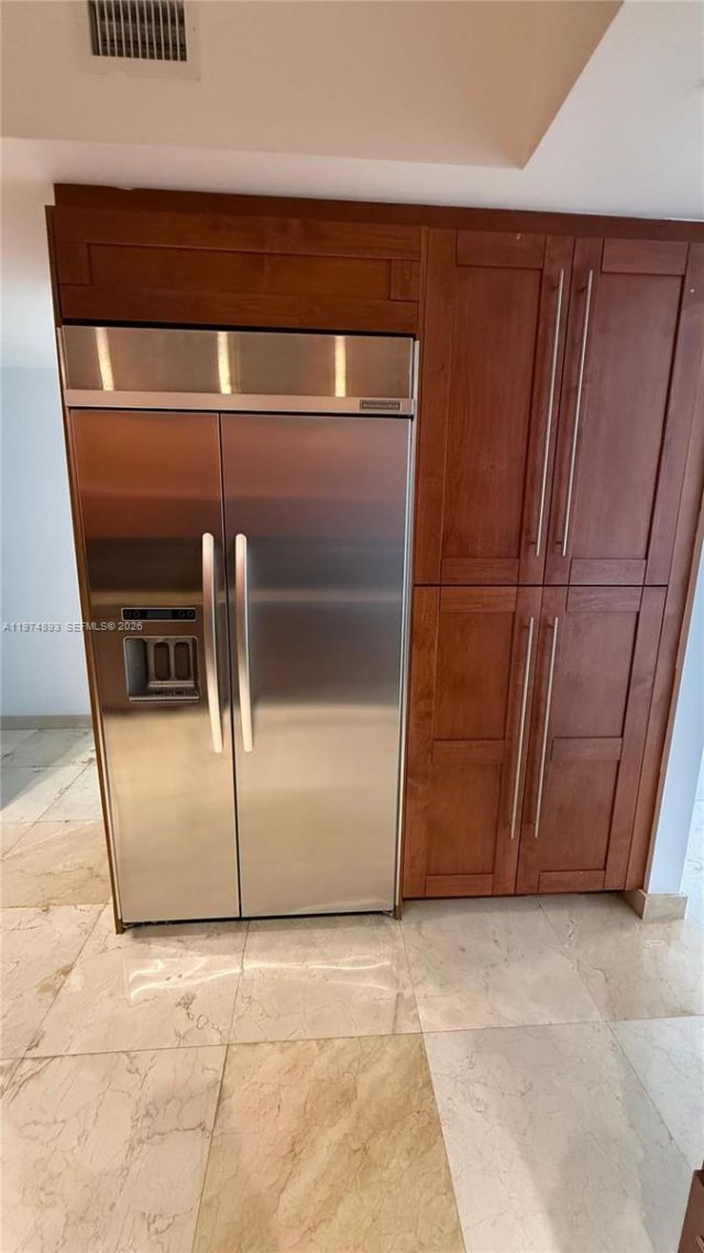 642 Valencia , Unit 305, Coral Gables, FL 33134 Photo