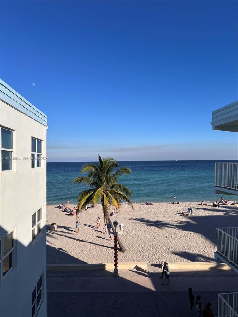 2600 N Surf Rd , Unit 403, Hollywood, FL 33019 Photo