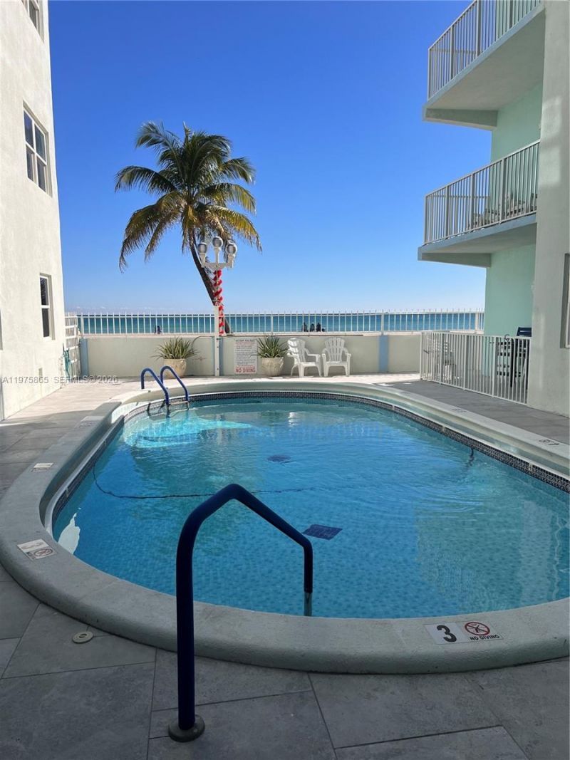 2600 N Surf Rd , Unit 403, Hollywood, FL 33019 Photo