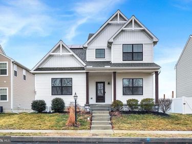 107 HONEYSUCKLE DRIVE, MARIETTA, PA 17547