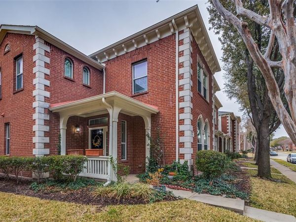 516 Legends Drive, Lewisville, TX 75057