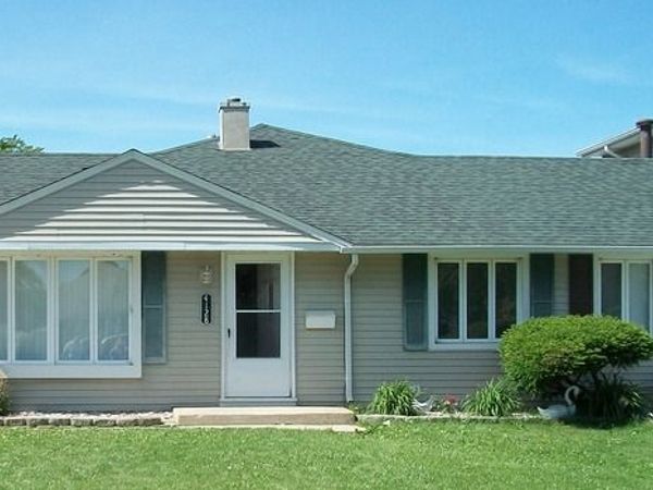 4128 W 90TH Street, Hometown, IL 60456