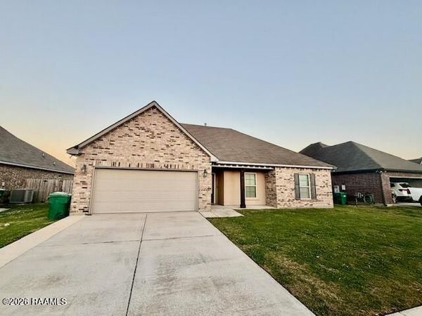 114 St Kenan Street , Youngsville, LA 70592