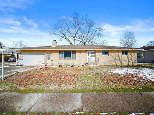 1974 Crozier Avenue, Muskegon, MI 49441