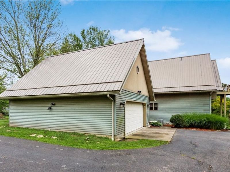 6730 Dillon Hills Drive, Nashport, OH 43830 Photo 4