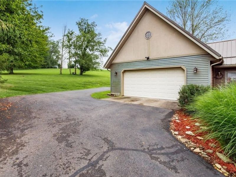 6730 Dillon Hills Drive, Nashport, OH 43830 Photo 6