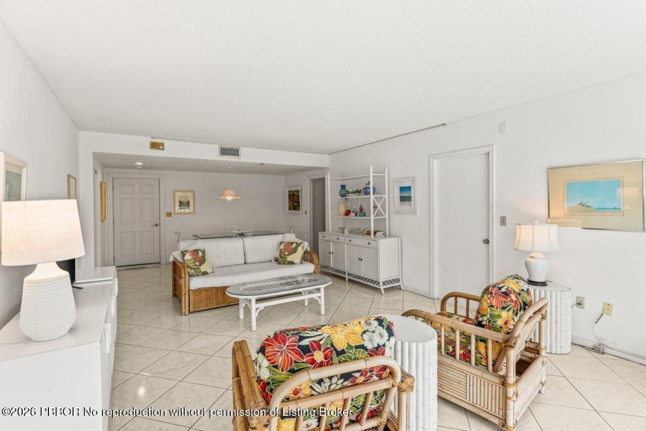 2774 S Ocean Boulevard, Unit 206, Palm Beach, FL 33480 Photo
