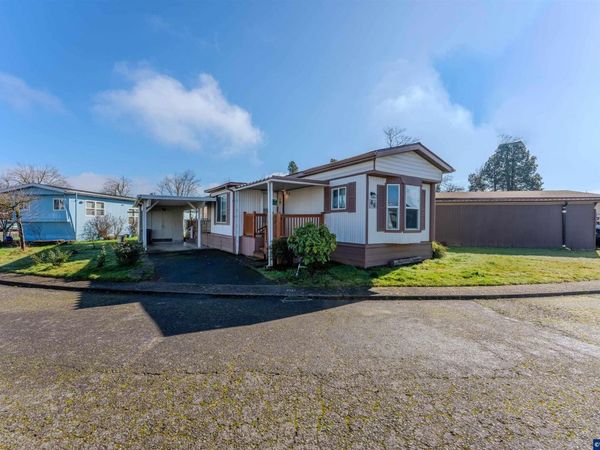 1999 Jansen Wy, Woodburn, OR 97071