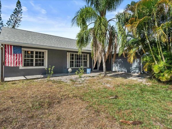 14537 N 77th Place N, Loxahatchee, FL 33470