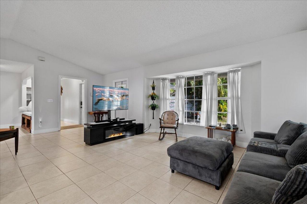 14537 77th Place N, Loxahatchee, FL 33470 Photo