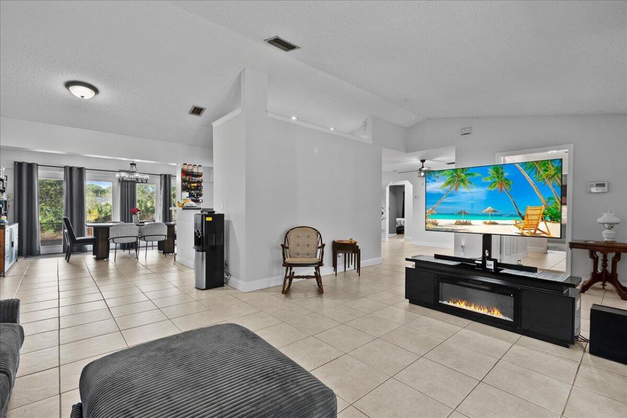 14537 77th Place N, Loxahatchee, FL 33470 Photo