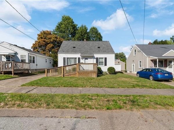 629 Donald Avenue , Akron, OH 44306