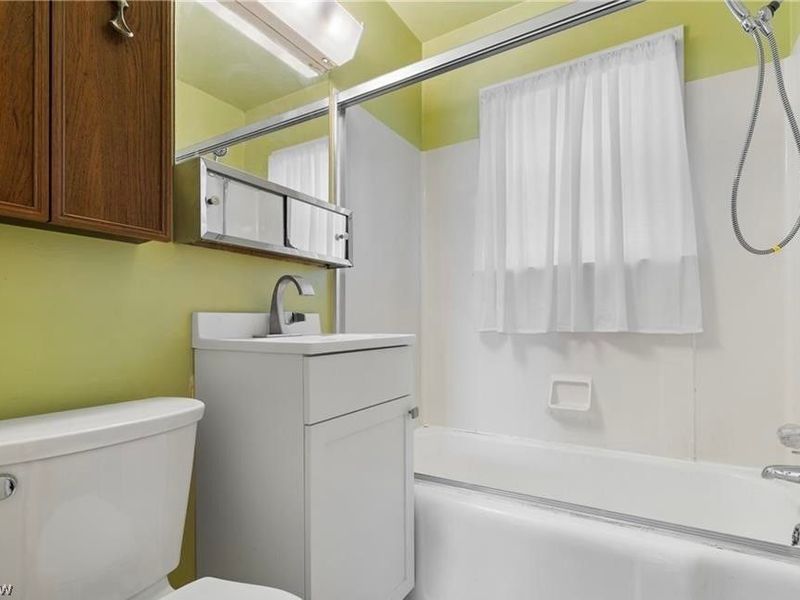 629 Donald Avenue , Akron, OH 44306 Photo 14