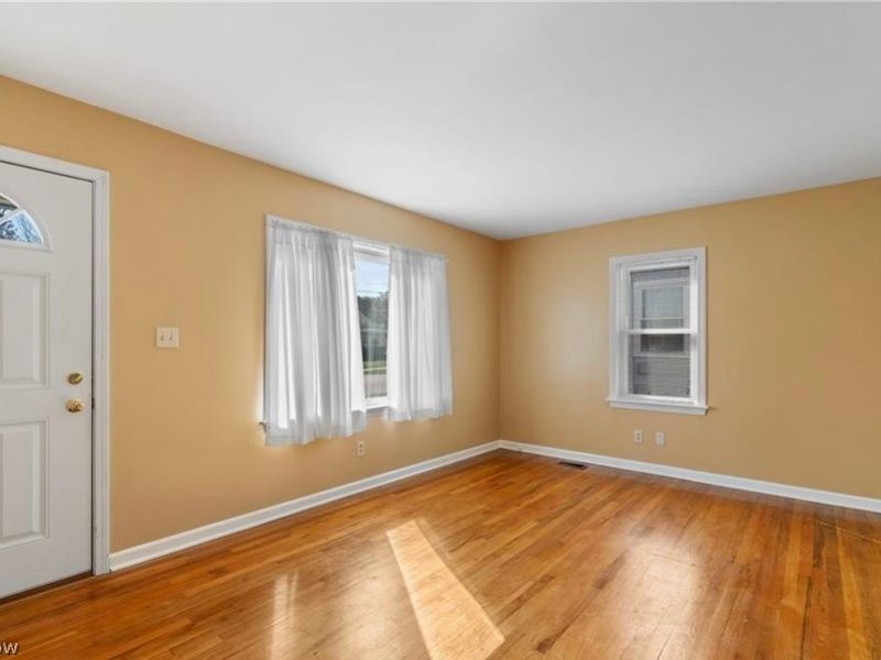 629 Donald Avenue , Akron, OH 44306 Photo 4