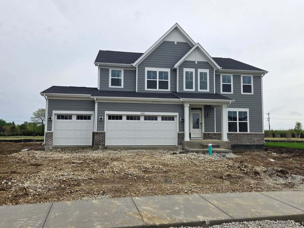 17431 S Victoria Lane, Lockport, IL 60441